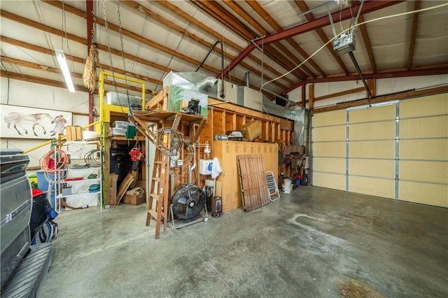 15783 Clay Road, Fredonia, KS 66736