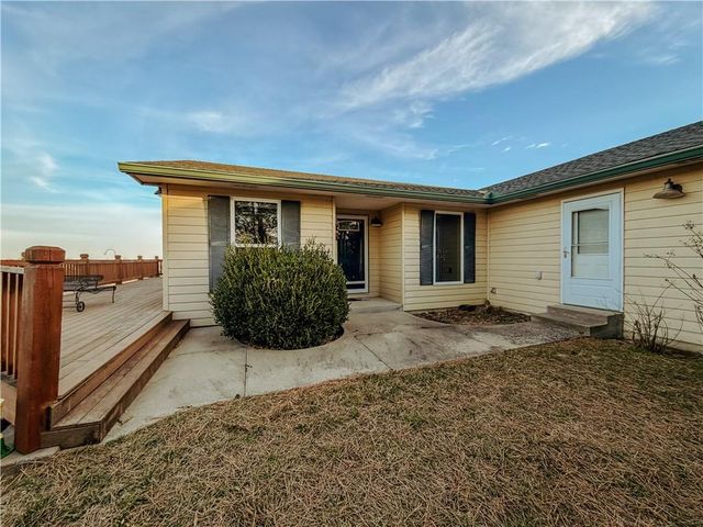 15783 Clay Road, Fredonia, KS 66736