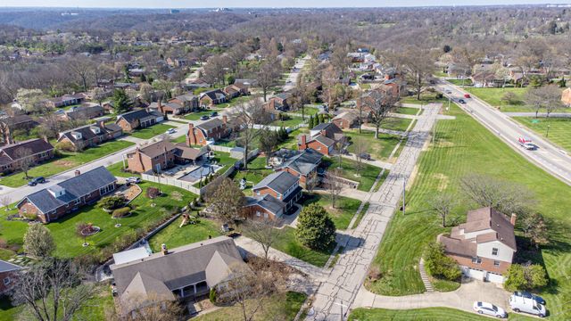 1706 Highland Place, Fort Wright, KY 41011