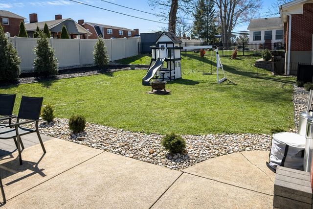 1706 Highland Place, Fort Wright, KY 41011