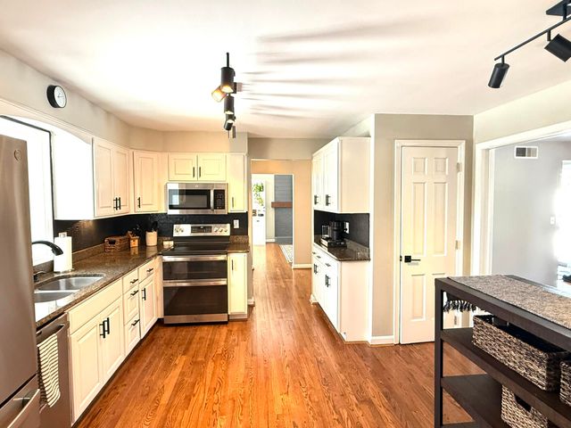 1706 Highland Place, Fort Wright, KY 41011