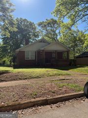 22 C Avenue, Gainesville, GA 30504