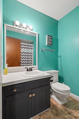 5401 Drake Street, Midland, MI 48640