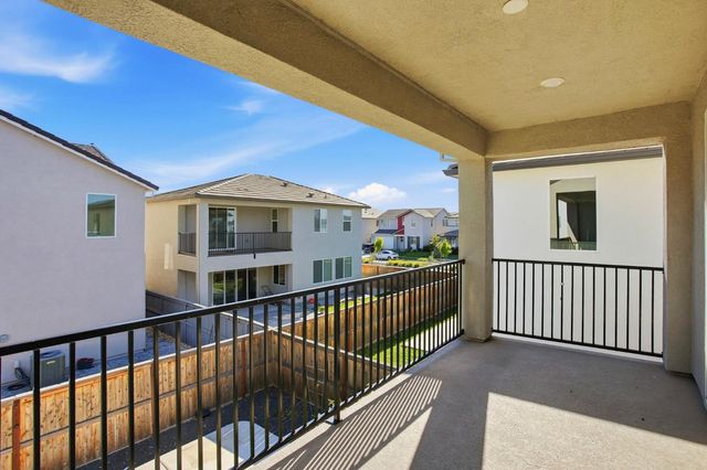 3854 Watermist Way, Sacramento, CA 95835