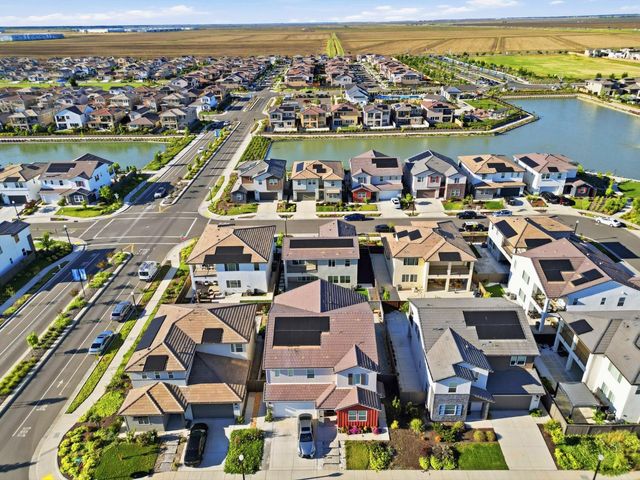 3854 Watermist Way, Sacramento, CA 95835