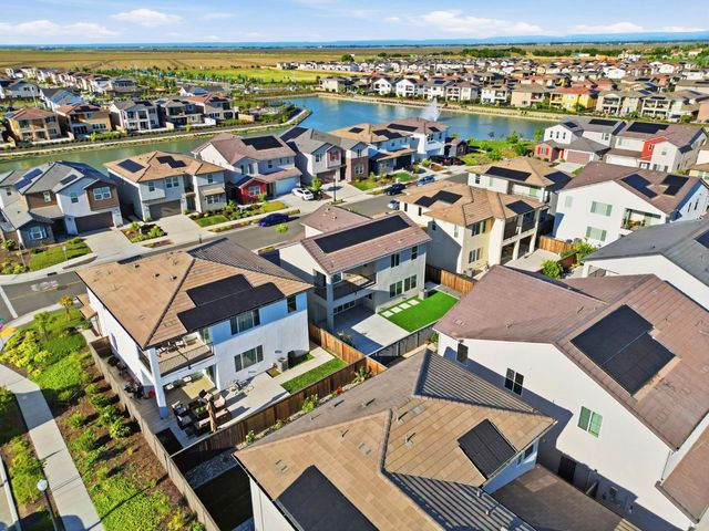 3854 Watermist Way, Sacramento, CA 95835