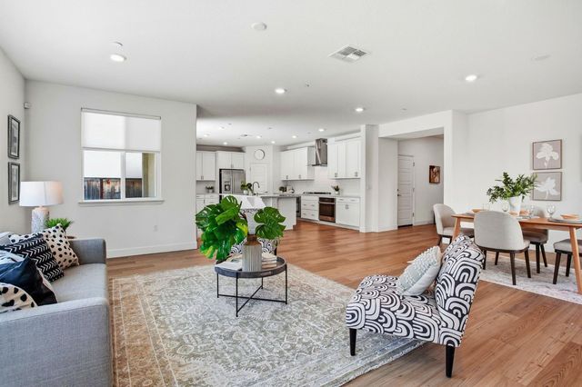 3854 Watermist Way, Sacramento, CA 95835