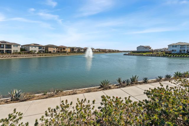 3854 Watermist Way, Sacramento, CA 95835