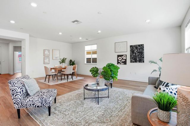 3854 Watermist Way, Sacramento, CA 95835