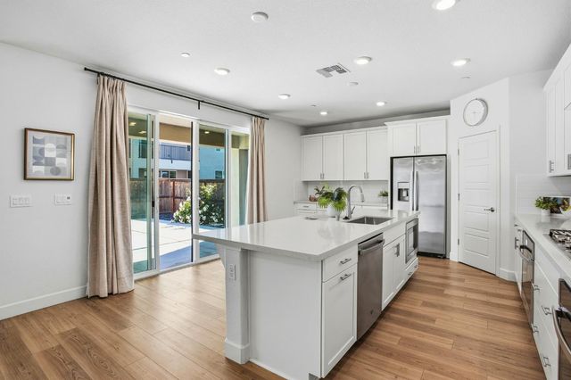 3854 Watermist Way, Sacramento, CA 95835