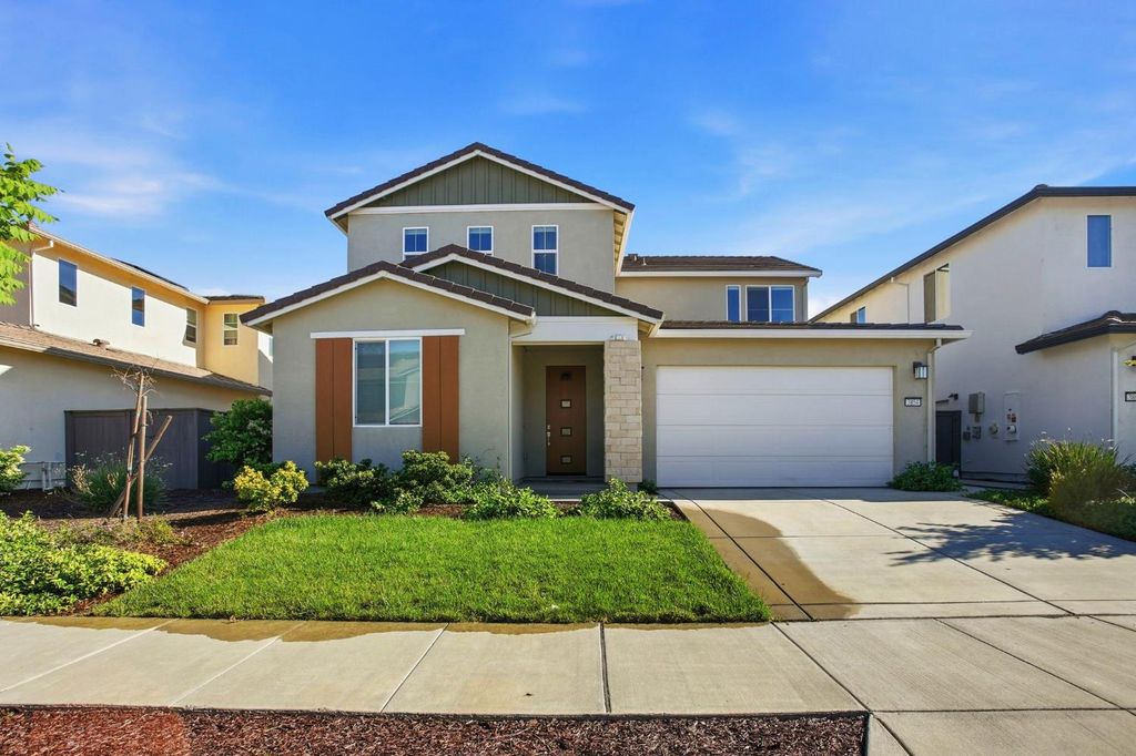 3854 Watermist Way, Sacramento, CA 95835
