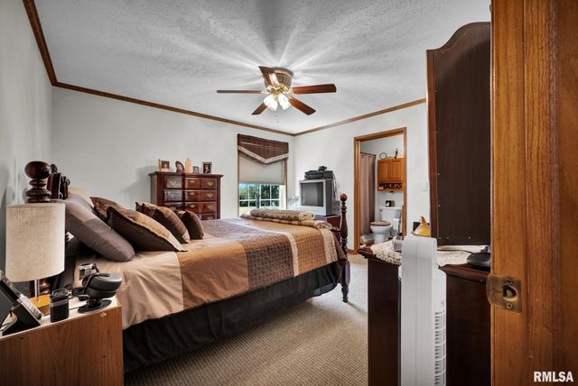 103 S COLUMBUS Street, North Pekin, IL 61554