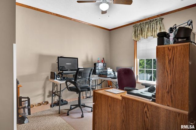 103 S COLUMBUS Street, North Pekin, IL 61554