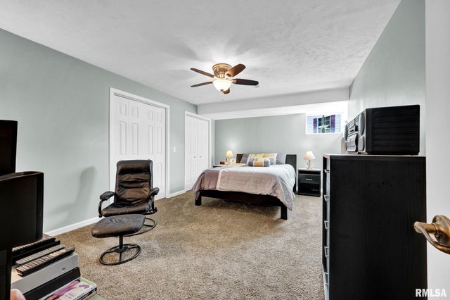 103 S COLUMBUS Street, North Pekin, IL 61554