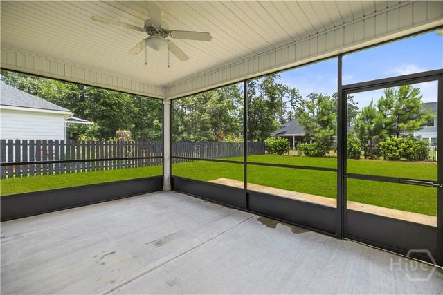 85 Calhoun Lane, Richmond Hill, GA 31324