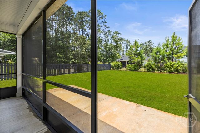 85 Calhoun Lane, Richmond Hill, GA 31324