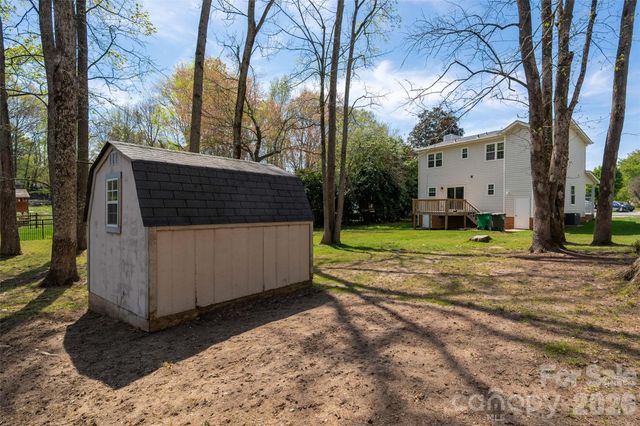 6100 Joshua Tree Court, Charlotte, NC 28227