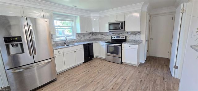 2444 Everglades RD, Norfolk, VA 23518