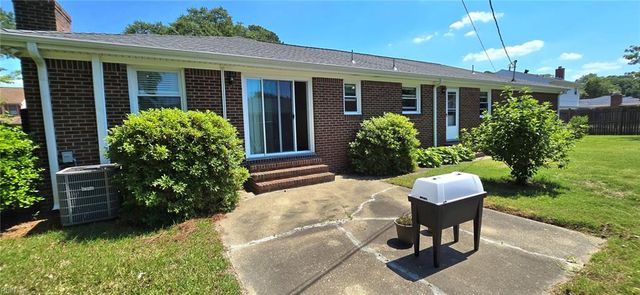 2444 Everglades RD, Norfolk, VA 23518