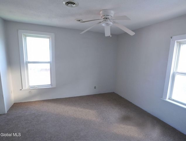 4 Fruit Street, Gloversville, NY 12078