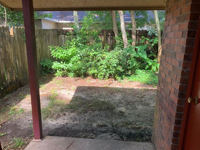 935 Tanager Road C, Fort Walton Beach, FL 32547
