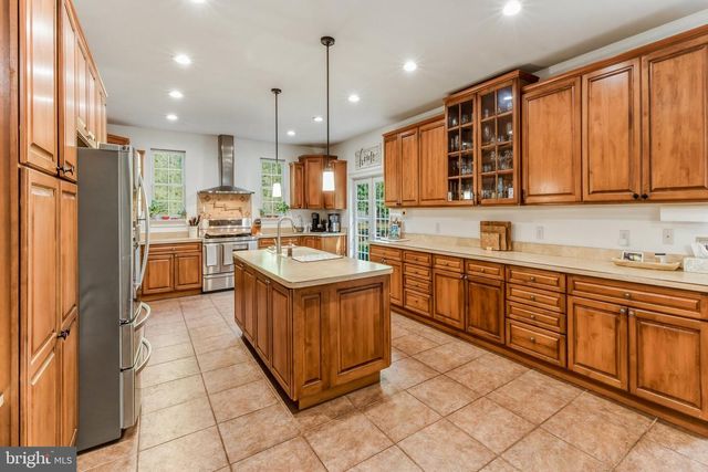 1036 HERBERT BLVD, Williamstown, NJ 08094