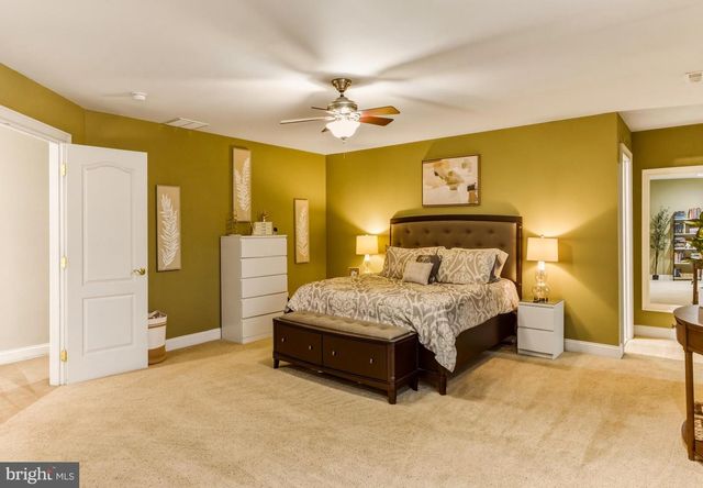 1036 HERBERT BLVD, Williamstown, NJ 08094