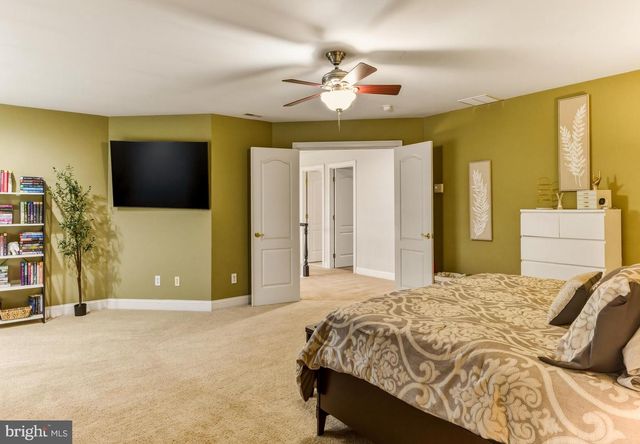 1036 HERBERT BLVD, Williamstown, NJ 08094