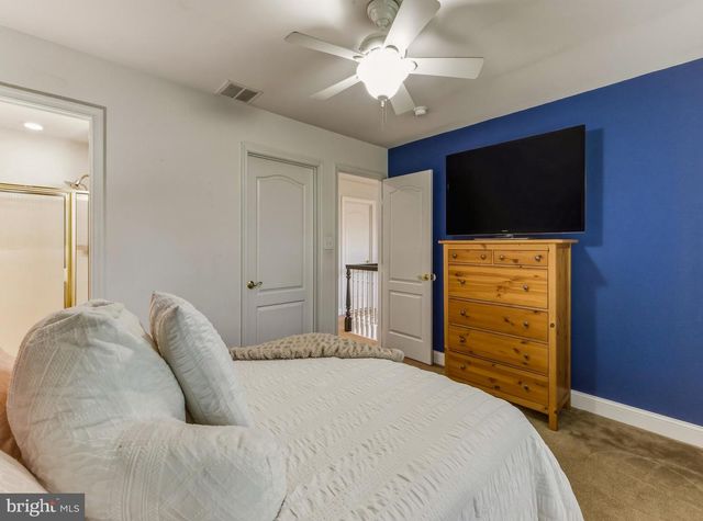 1036 HERBERT BLVD, Williamstown, NJ 08094