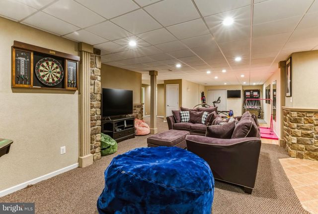 1036 HERBERT BLVD, Williamstown, NJ 08094