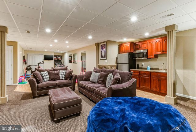 1036 HERBERT BLVD, Williamstown, NJ 08094