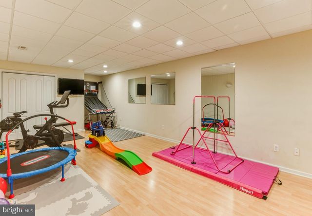 1036 HERBERT BLVD, Williamstown, NJ 08094