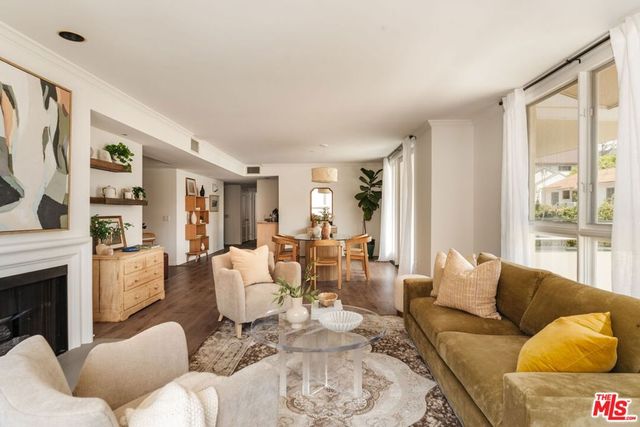 11099 Ophir Drive 202, Los Angeles, CA 90024
