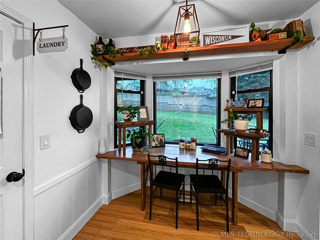 6953 E 61st Place, Tulsa, OK 74133