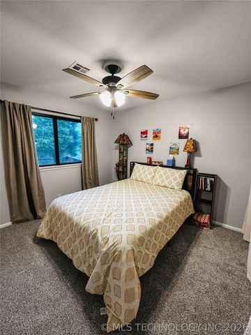 6953 E 61st Place, Tulsa, OK 74133