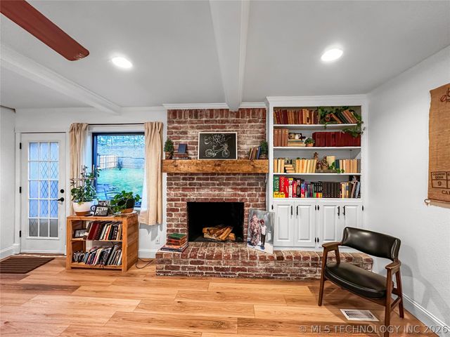 6953 E 61st Place, Tulsa, OK 74133