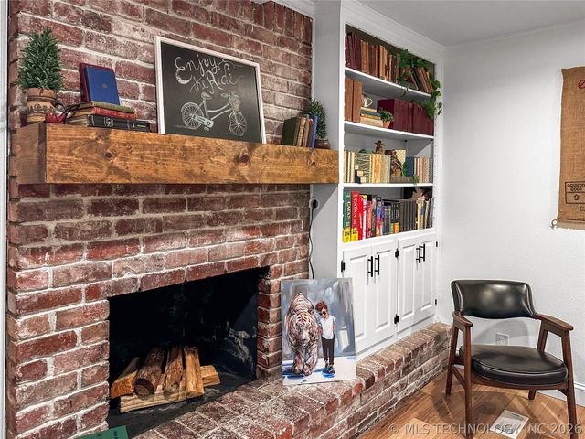 6953 E 61st Place, Tulsa, OK 74133