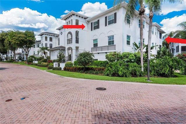 775 BENTWATER CIR 204, Naples, FL 34108