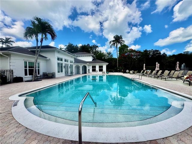775 BENTWATER CIR 204, Naples, FL 34108