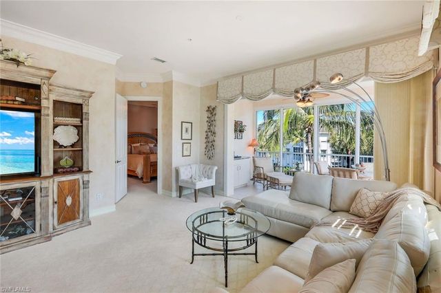 775 BENTWATER CIR 204, Naples, FL 34108
