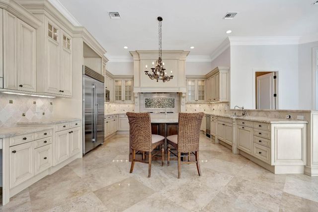 753 Harbour Isle Place, North Palm Beach, FL 33410