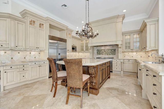 753 Harbour Isle Place, North Palm Beach, FL 33410