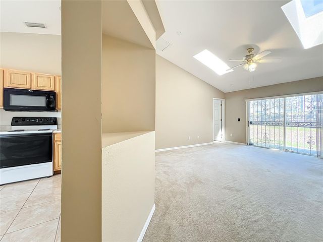 5065 FOXCROFT COURT, Orlando, FL 32808