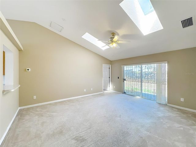 5065 FOXCROFT COURT, Orlando, FL 32808