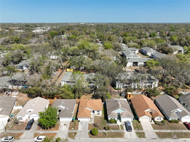 5065 FOXCROFT COURT, Orlando, FL 32808