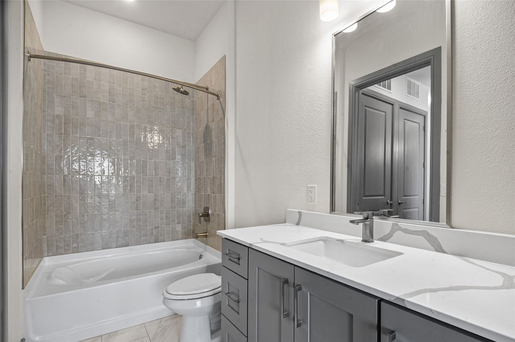2700 Old Denton Road 3318, Carrollton, TX 75007 — photo 5