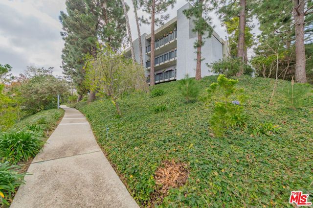 3605 W Hidden Lane 305, Rolling Hills Estates, CA 90274