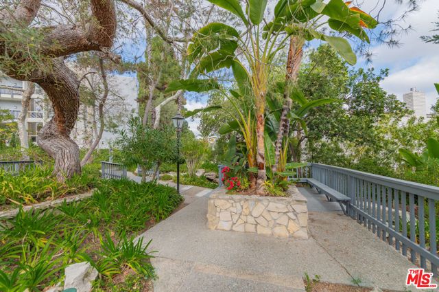 3605 W Hidden Lane 305, Rolling Hills Estates, CA 90274