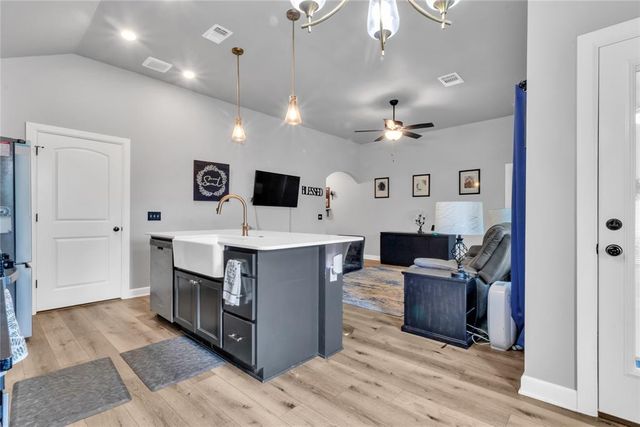 3332 Pagoda Pead Drive, Yukon, OK 73099