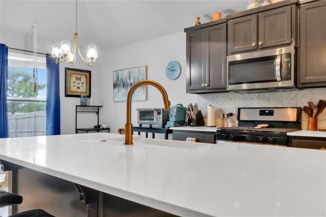 3332 Pagoda Pead Drive, Yukon, OK 73099